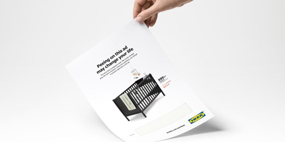 Ikea invite les clients à uriner sur une de ses publicités